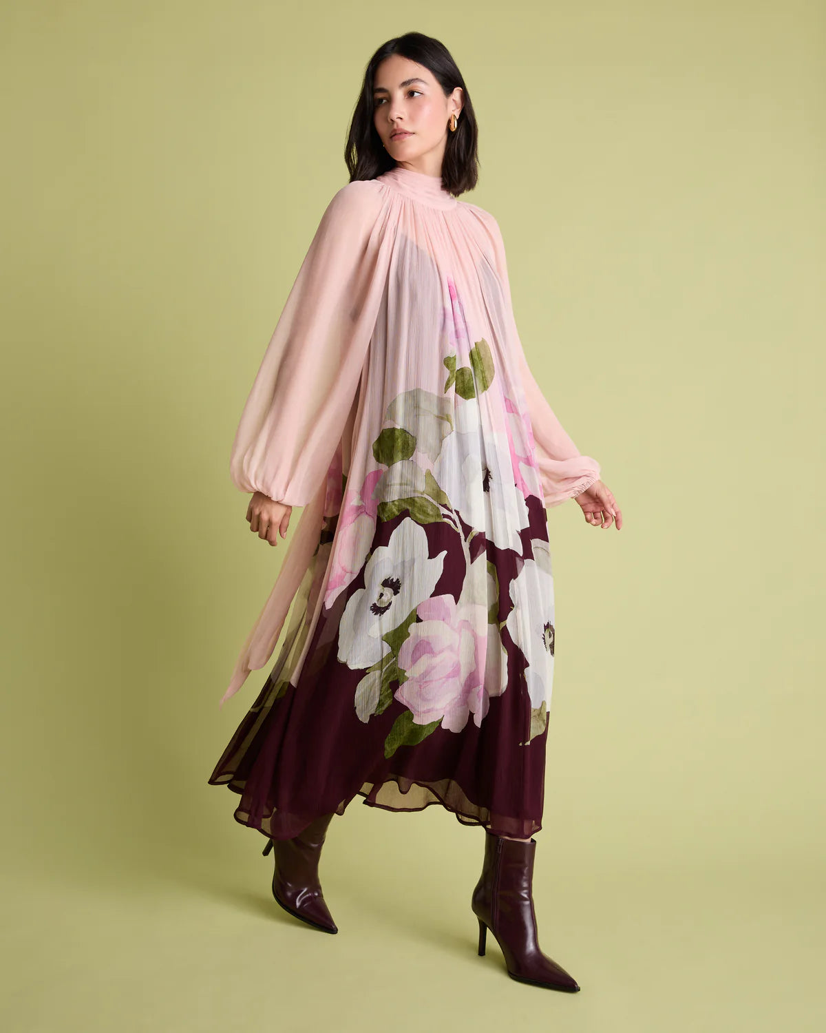 Florere Pink Floral Blussion Sleeve Midi Dress
