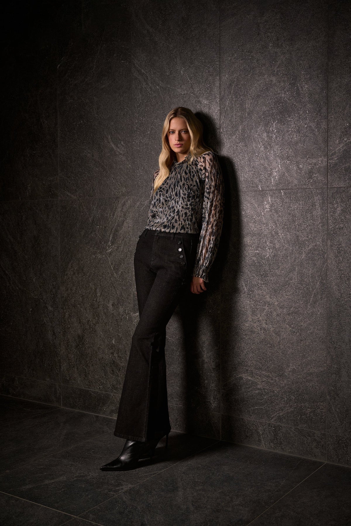 Joseph Ribkoff Black Classic High Rise Flared Jeans with Lurex