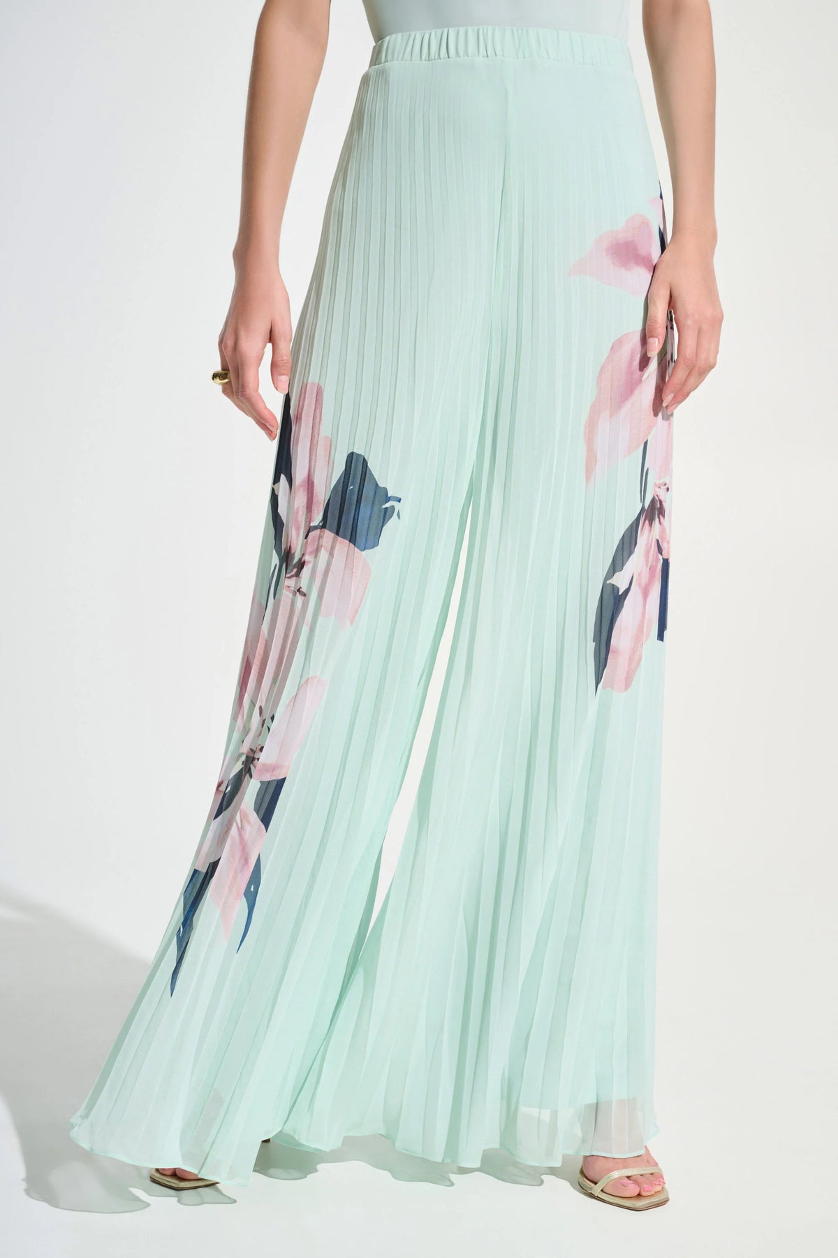 Joseph Ribkoff Green/Multi Signature | Chiffon Floral Print Pleated Wide Leg Pants