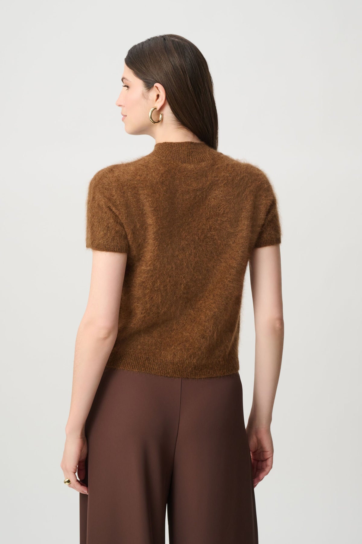 Joseph Ribkoff Icon Elizabeth Hurley Edit 57  Top - 100% Laine Wool