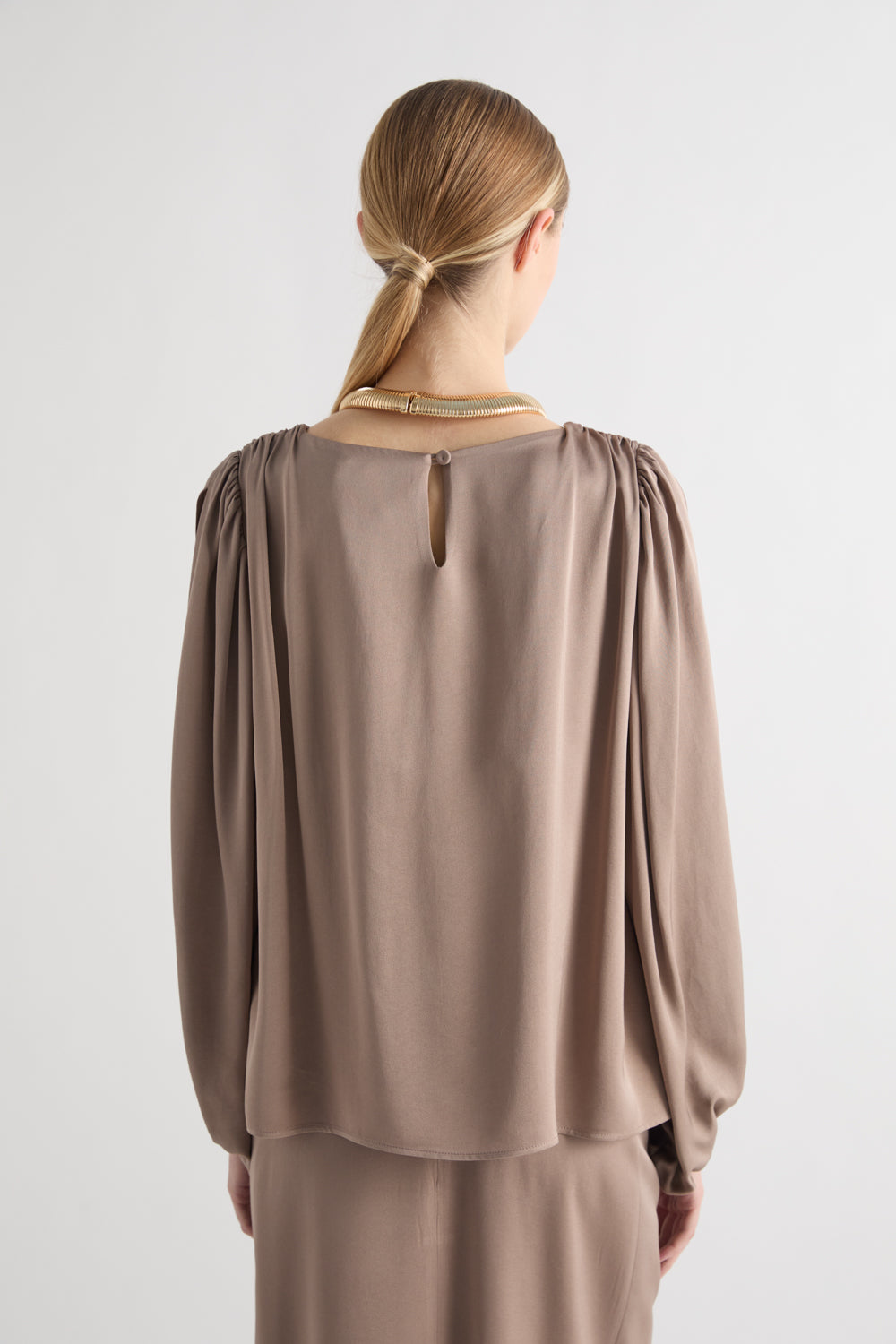 MeiMeiJ Nube Draped Sleeve Split Blouse
