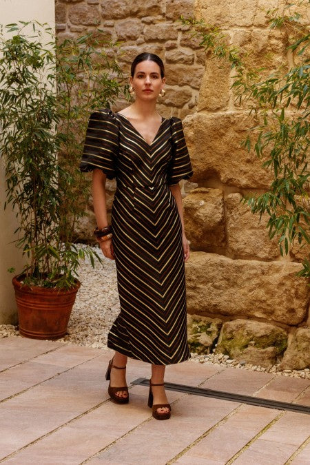 Matilde Cano Rayas Lurex Manga Dress.