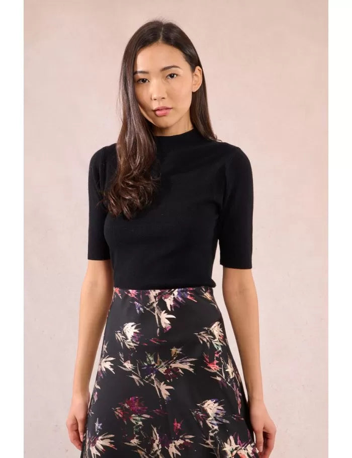 Molly Bracken Short Sleeved Black Sweater