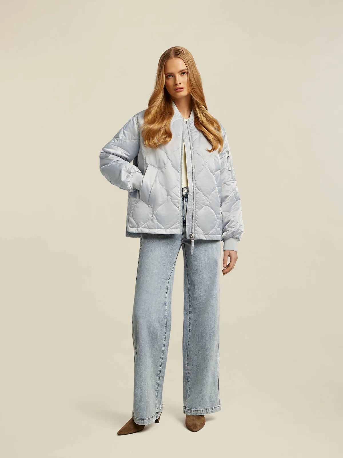 Beaumont Silver Moony Coat