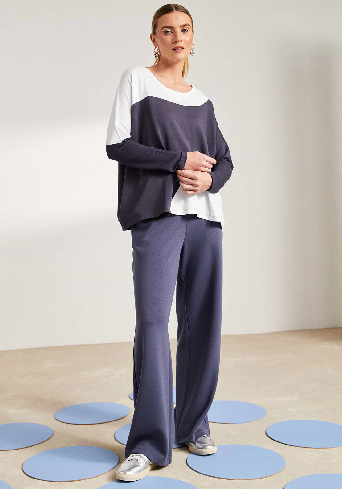 Naya Colour Block Off White/Navy Top