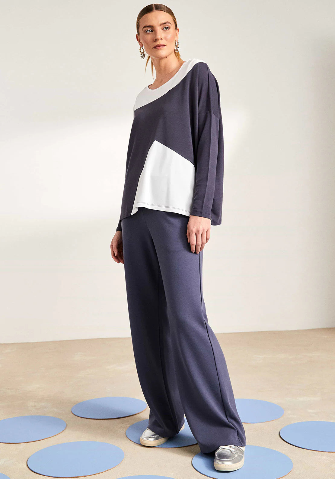 Naya Colour Block Off White/Navy Top