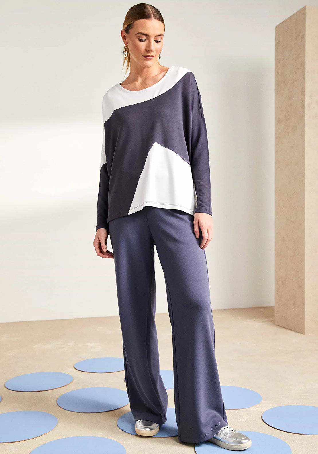 Naya Colour Block Off White/Navy Top