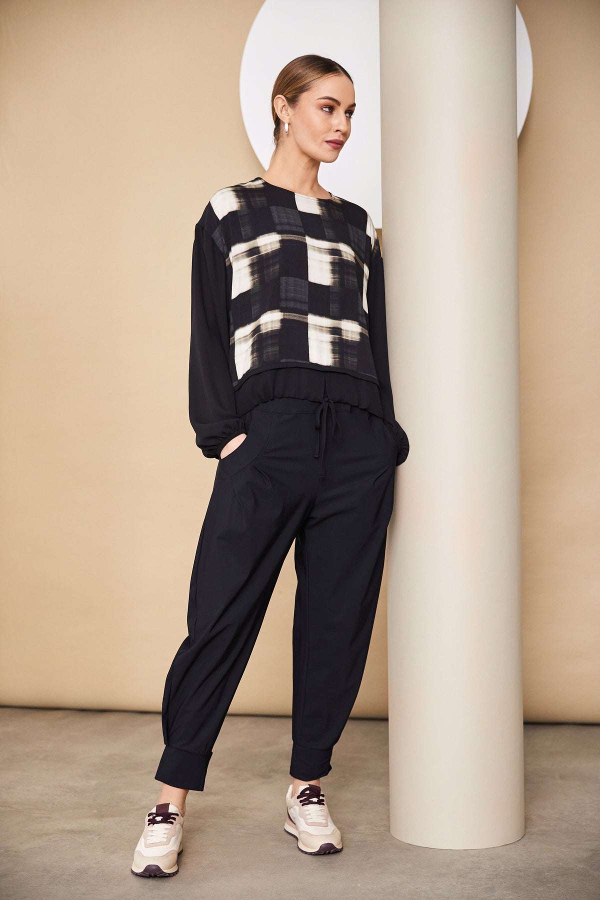 Naya Black Tuck Cuff Trouser