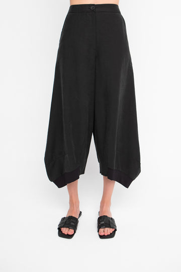 Ozai N Ku Black Culottes
