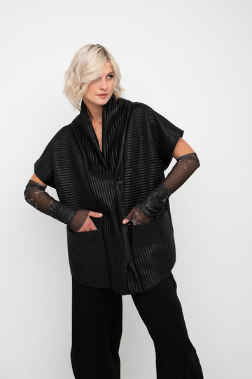 Ozai N Ku Black Ribbed Top/Jacket