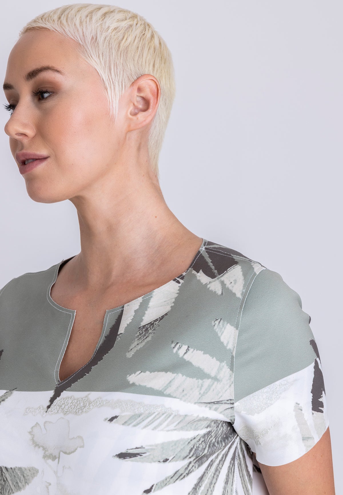 Tuzzi Aloe There Reversible Printed Dresses