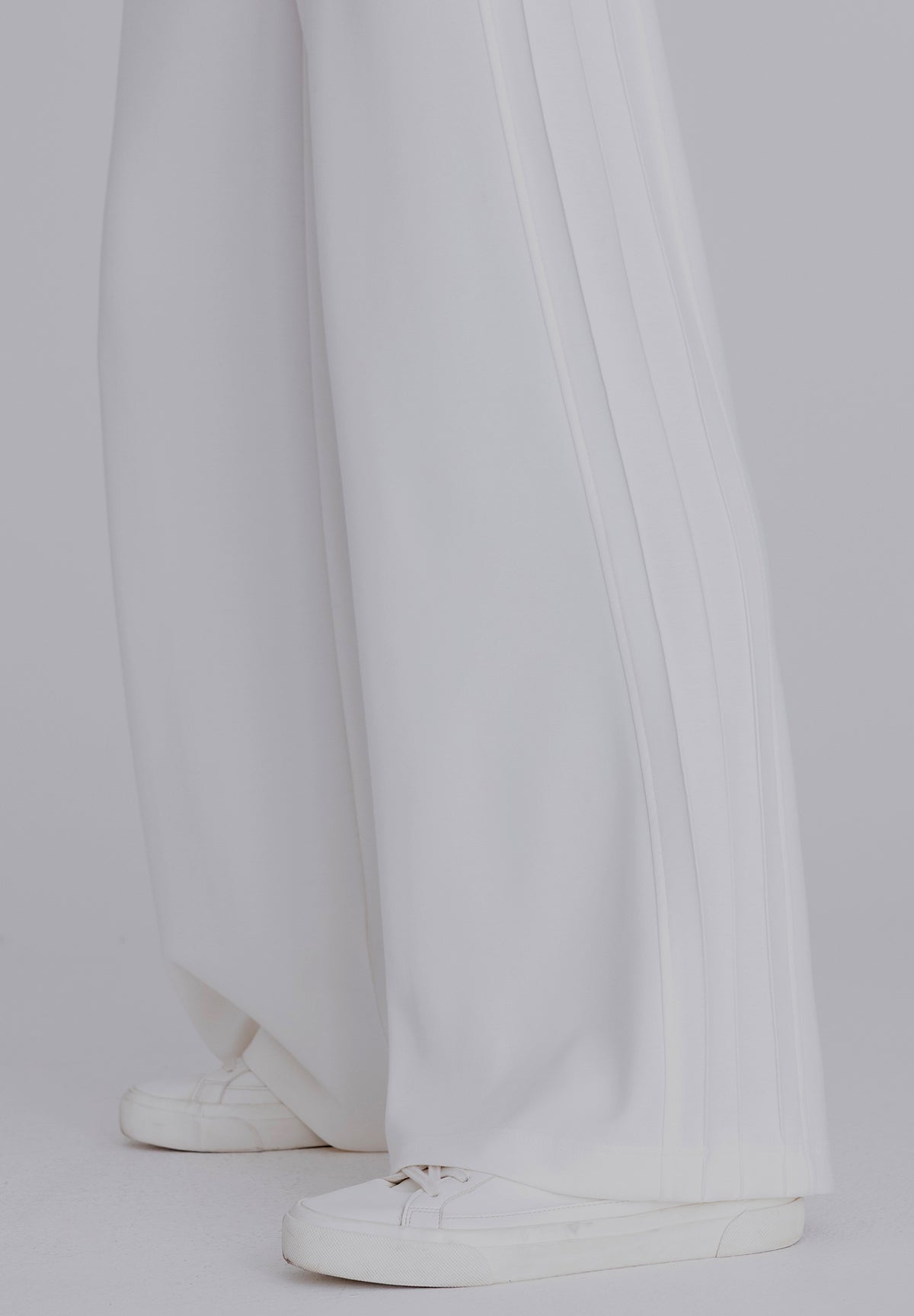 Tuzzi White Trousers