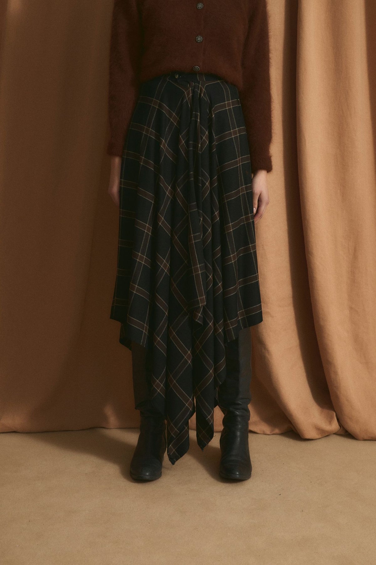 SOPHIE + LUCIE Berlin Marron Skirt
Rich text editor
