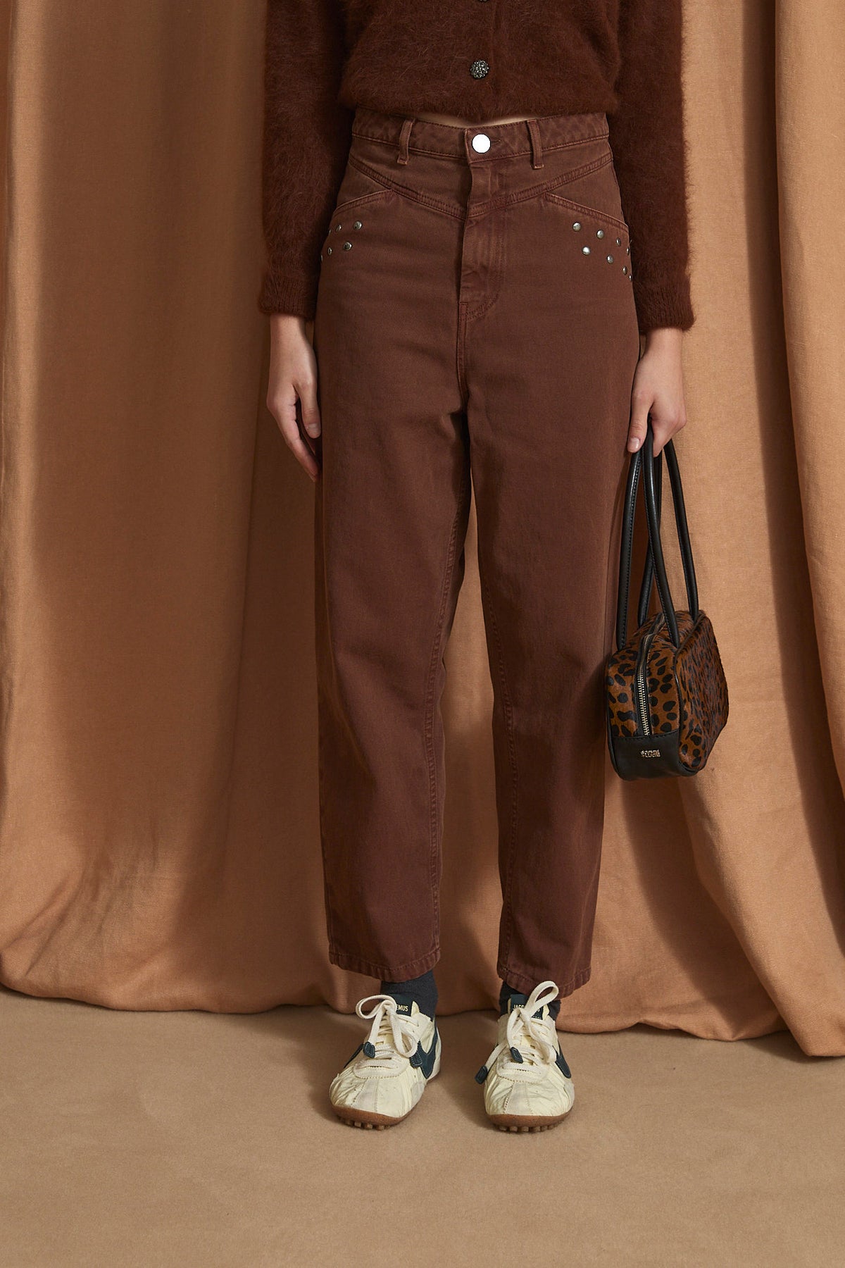 SOPHIE + LUCIE Corse Tachas Marron Jeans