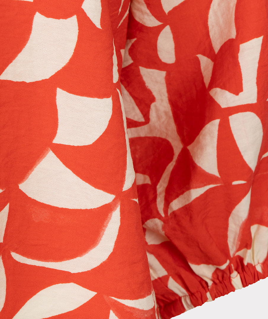 Esqualo Raglan Scarlet Graphic Print Blouse