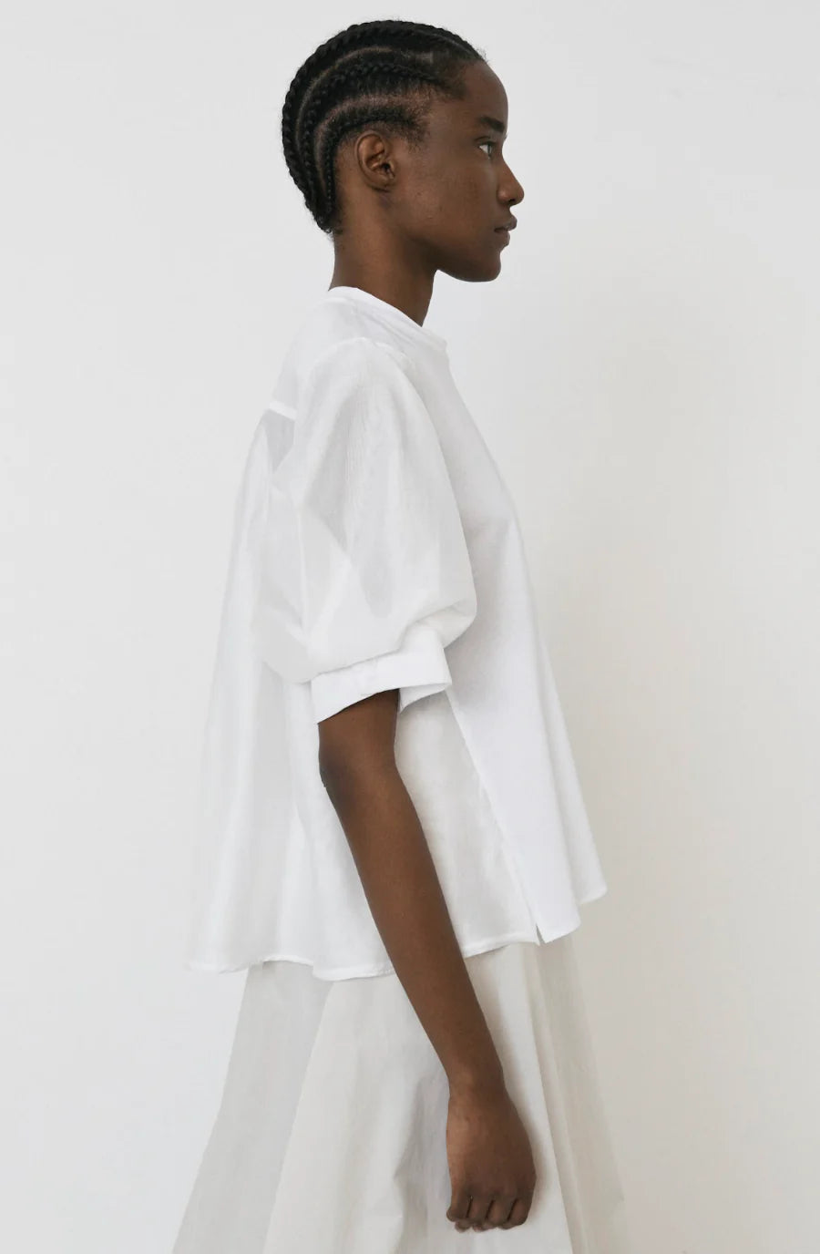 MeiMeiJ Round Neck Puff White Top