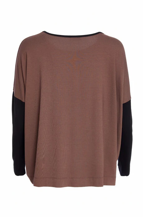 Naya Cocoa/Black Placement Print Top With Contrast Binding And Sleeves