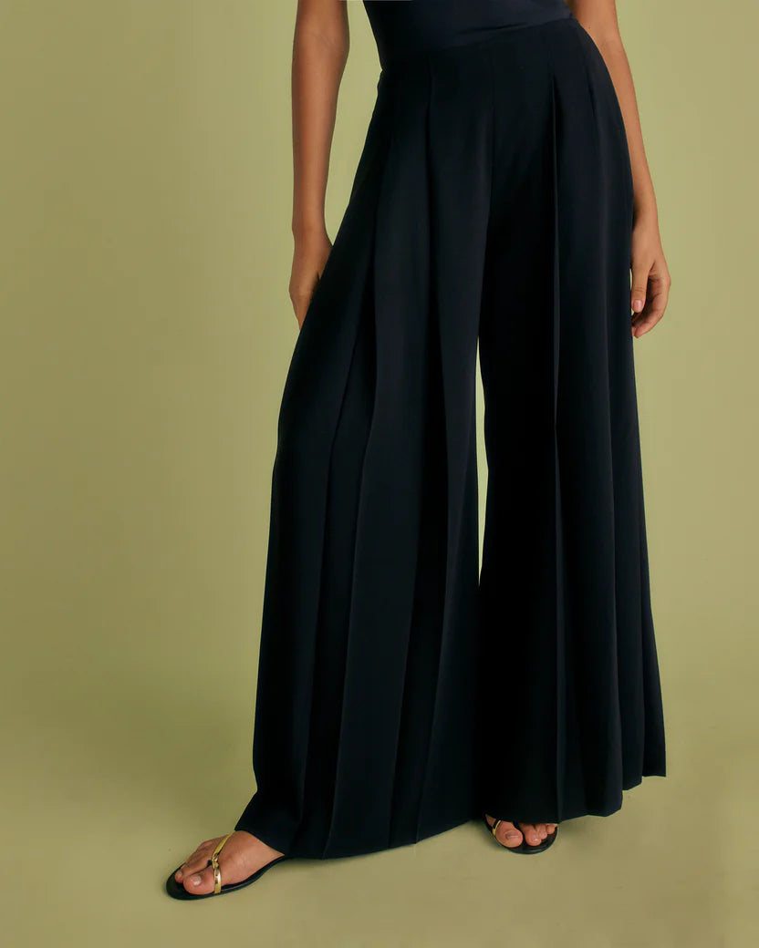 Florere Black Wide Leg Trousers
