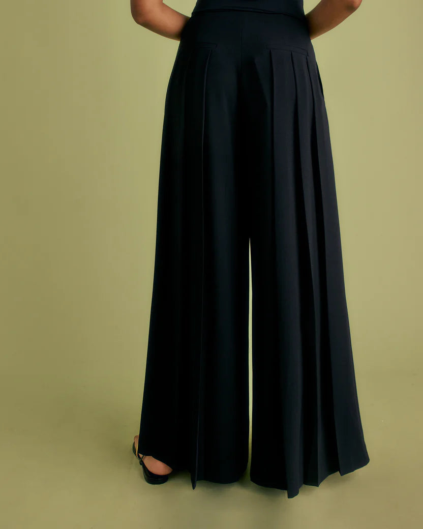 Florere Black Wide Leg Trousers
