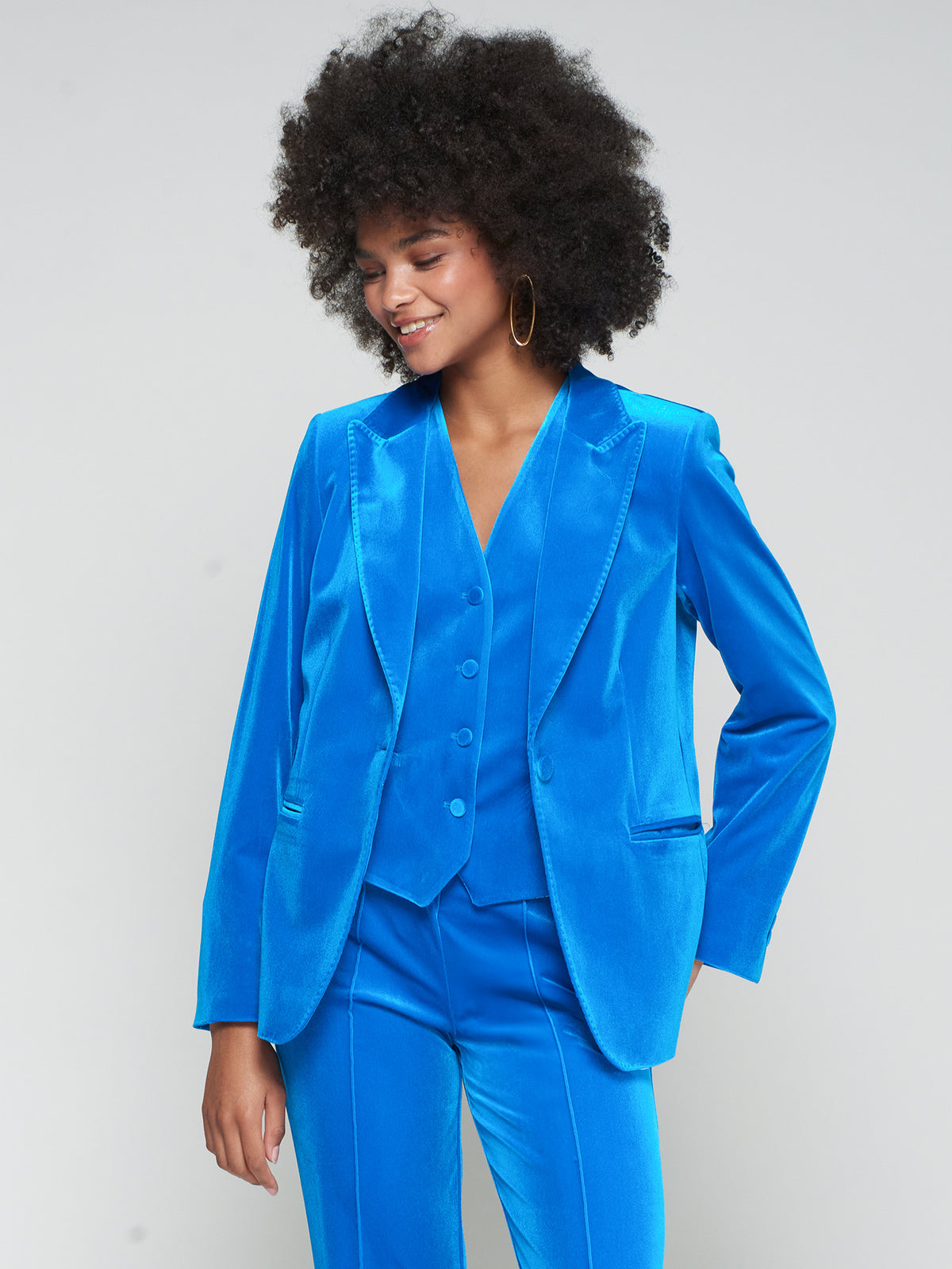 Vilagallo Sheena Blue Velvet Blazer