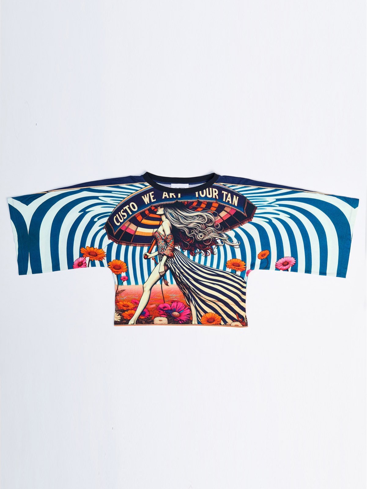 CUSTO Kate Art Your Tan Kimono Style T-shirt