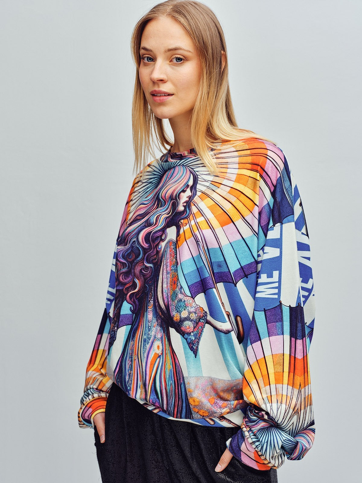 CUSTO Art Your Tan Sweatshirt