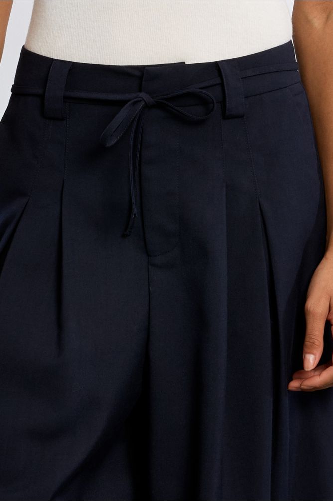 Molly Bracken Navy Blue Woven Trousers