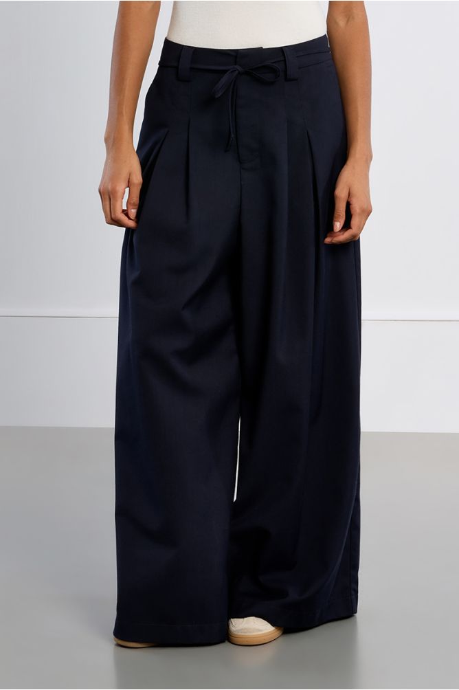 Molly Bracken Navy Blue Woven Trousers