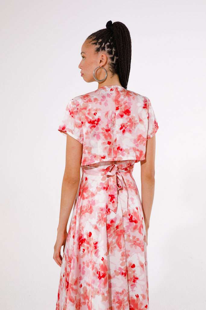 GoaGoa  Waltzer Coral Satin Bolero