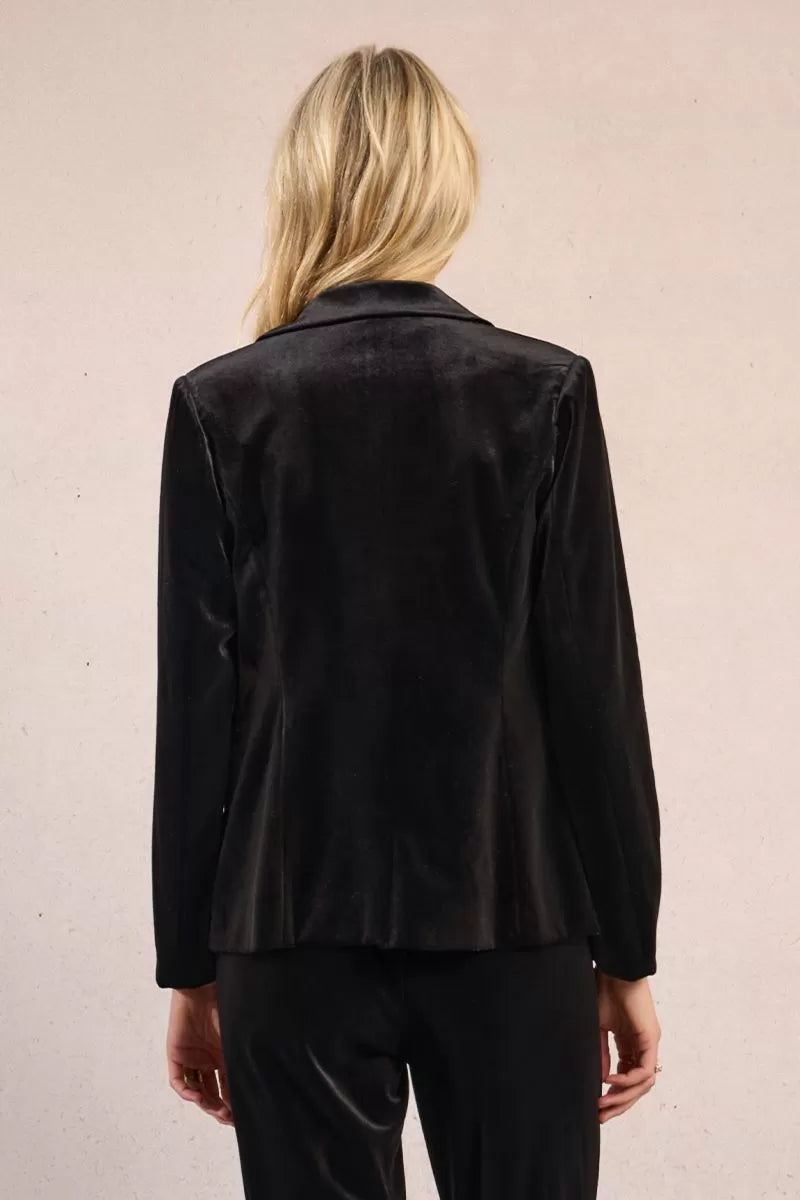 Molly Bracken Fitted Velvet Black Blazer