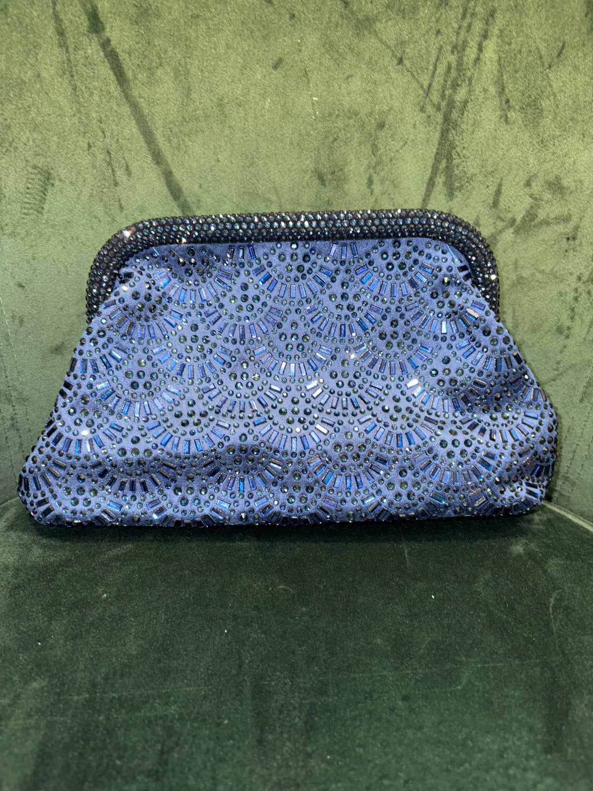 Dekers Shimo Shimo Magnetic Closure Vintage Navy Bag