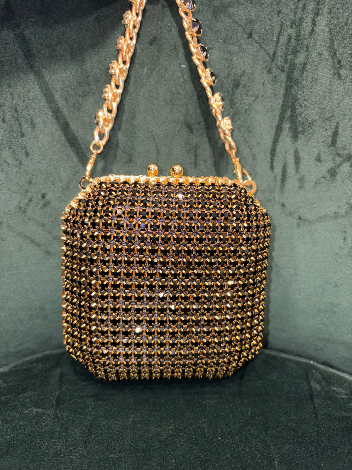 Dekers Shimo Shimo Sqaure Enchanted Bag Black