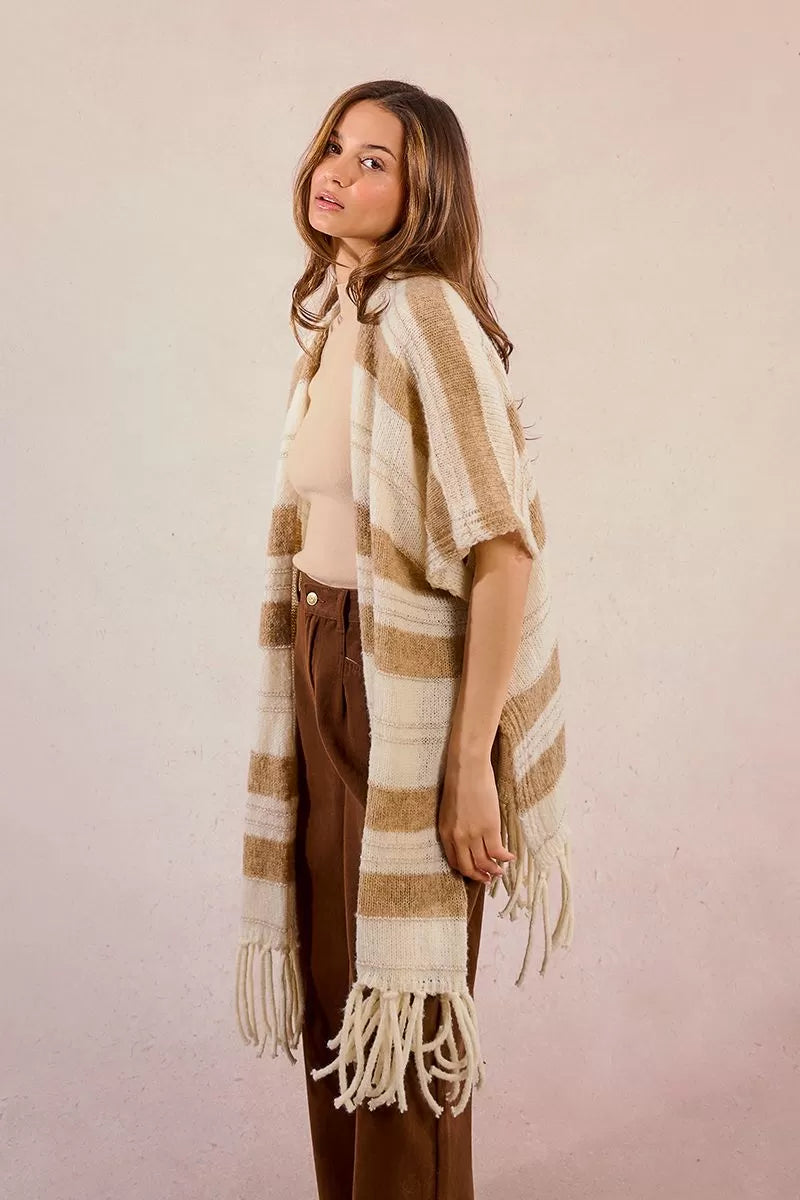Molly Bracken Open Fringed Off White/Beige Poncho