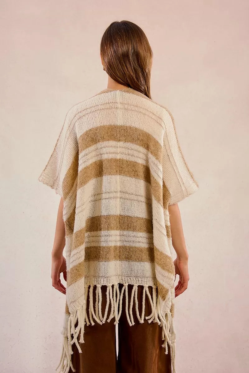 Molly Bracken Open Fringed Off White/Beige Poncho