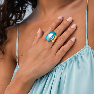 Caroline Svedbom Perfect Drop Gold Laguna Delight Ring