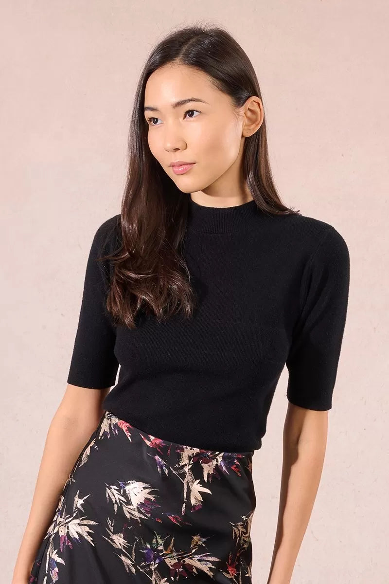Molly Bracken Short Sleeved Black Sweater
