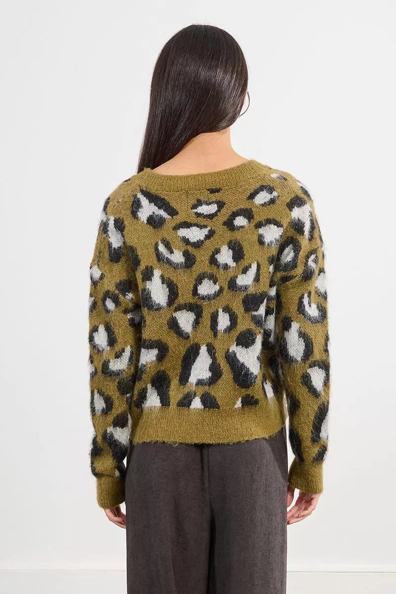 Lili Sidonio V-Neck Khaki Leopard Sweater