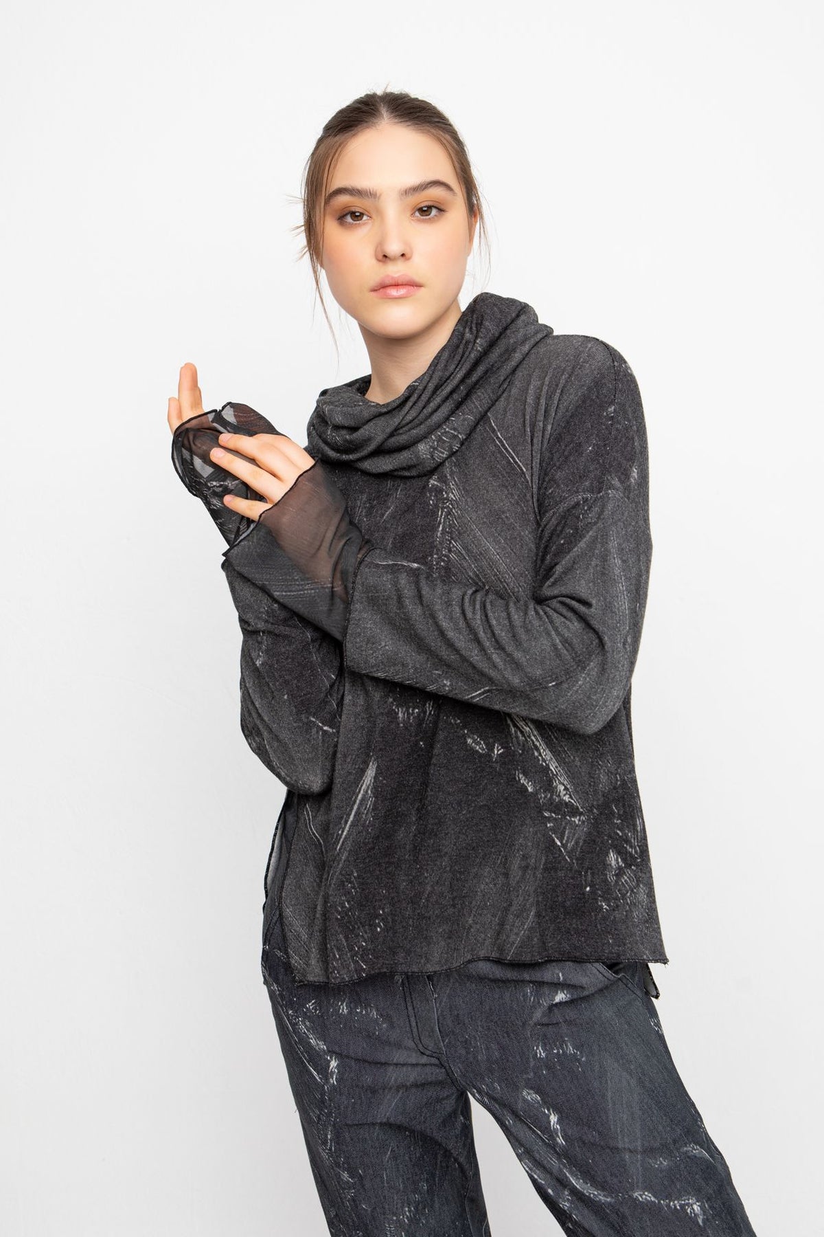 Ozai N Ku  Grey Brushed Top With Additional Neck Piece