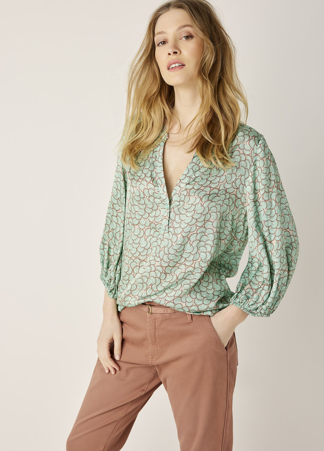 Summum Shell Print Top
