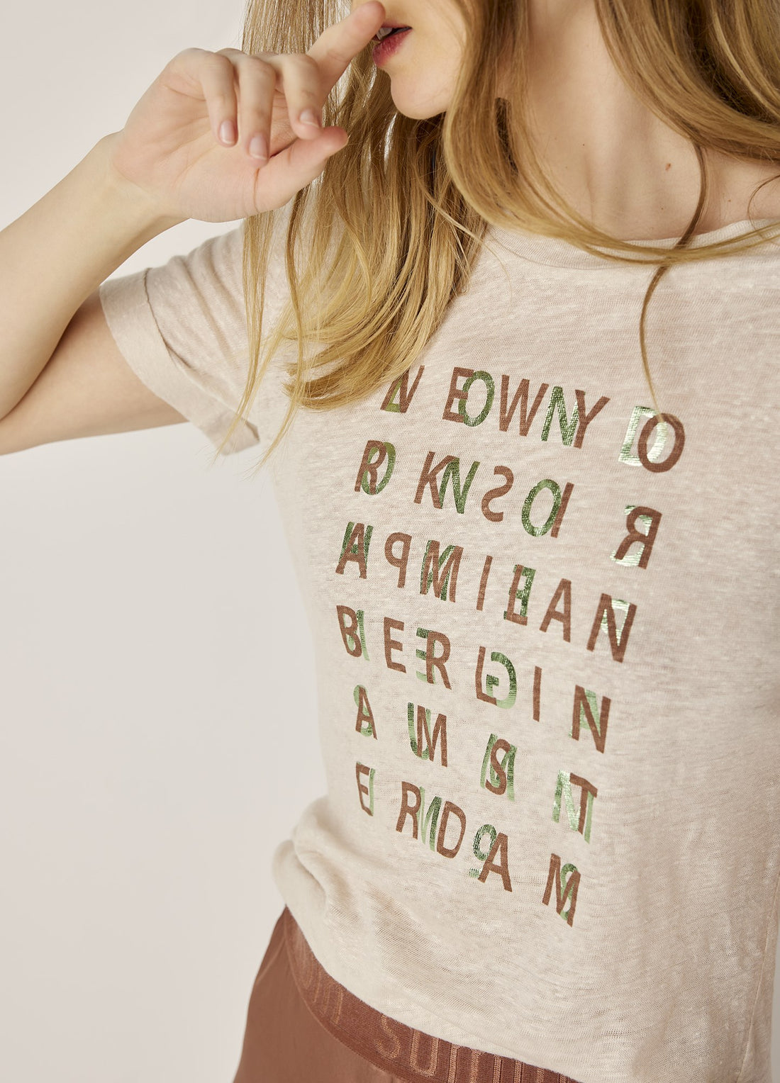 Summum Beige Linen Top