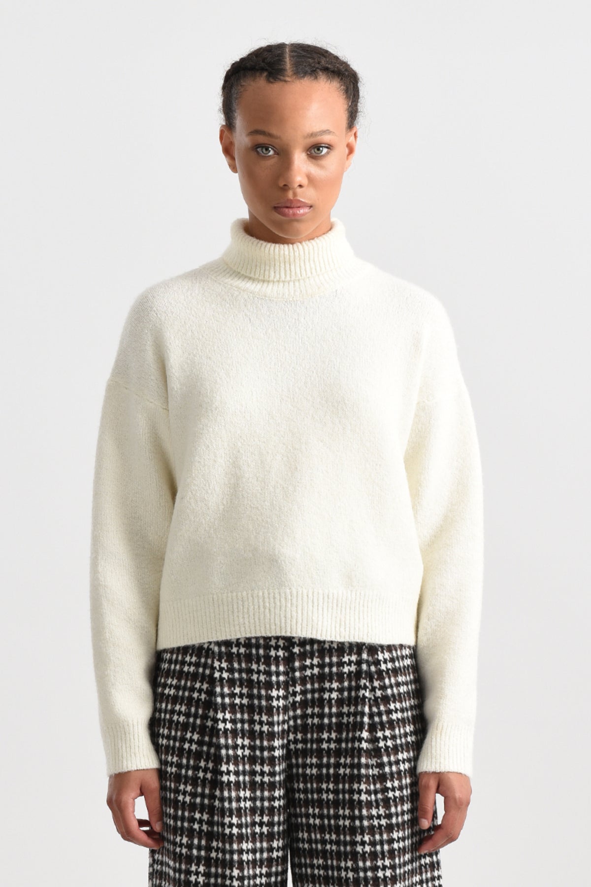 Molly Bracken Off White Knitted Sweater