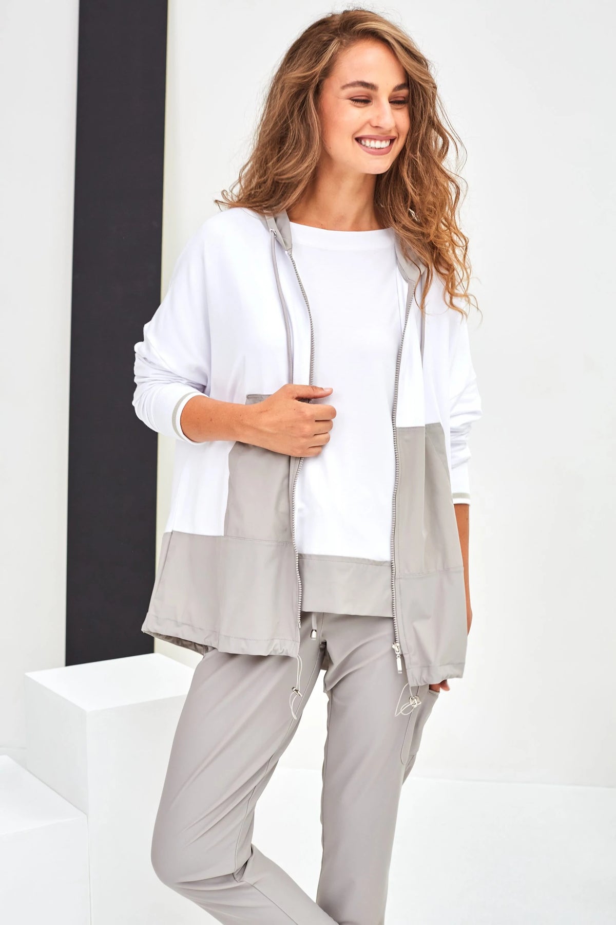 Naya Tshirt With Contrast Hemband