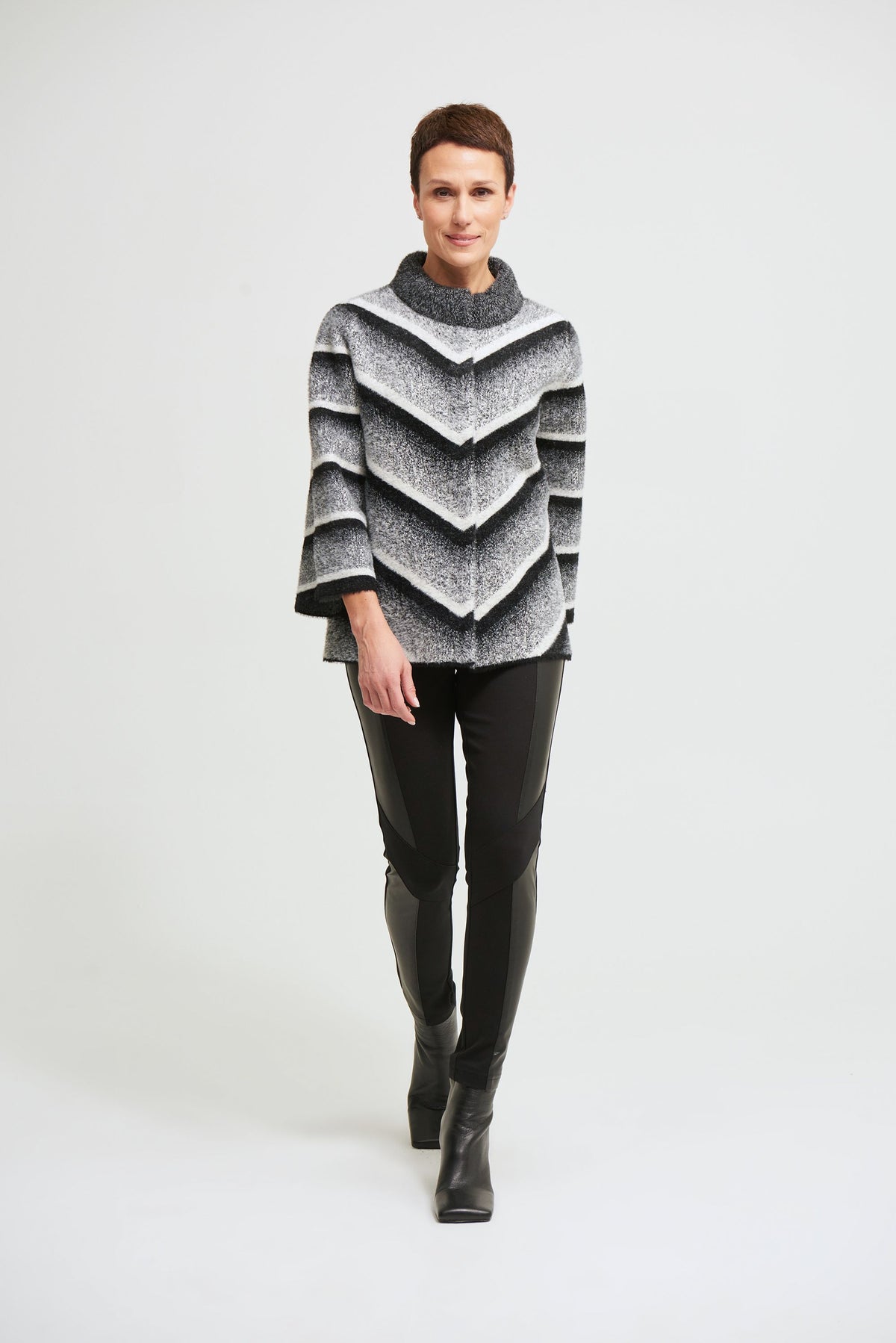 Joseph Ribkoff Faux Leather Trousers